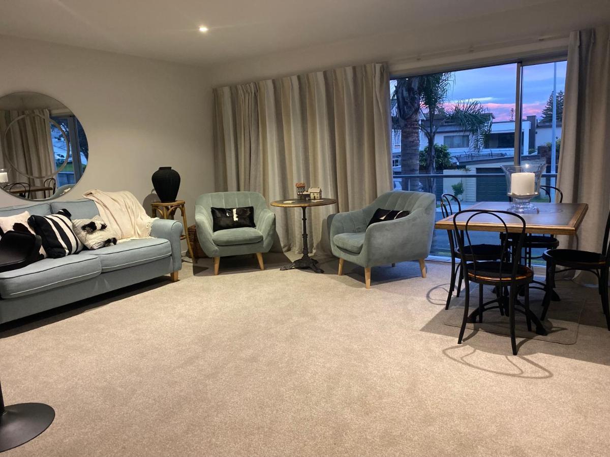 Modern Beach Apartment With Pool & Location Mount Maunganui Eksteriør billede