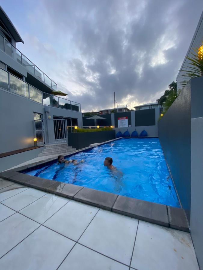 Modern Beach Apartment With Pool & Location Mount Maunganui Eksteriør billede