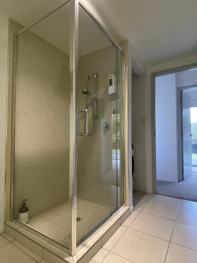 Modern Beach Apartment With Pool & Location Mount Maunganui Eksteriør billede